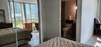 Coal Harbour - Two Bedroom Apartment for Rent Image# 3