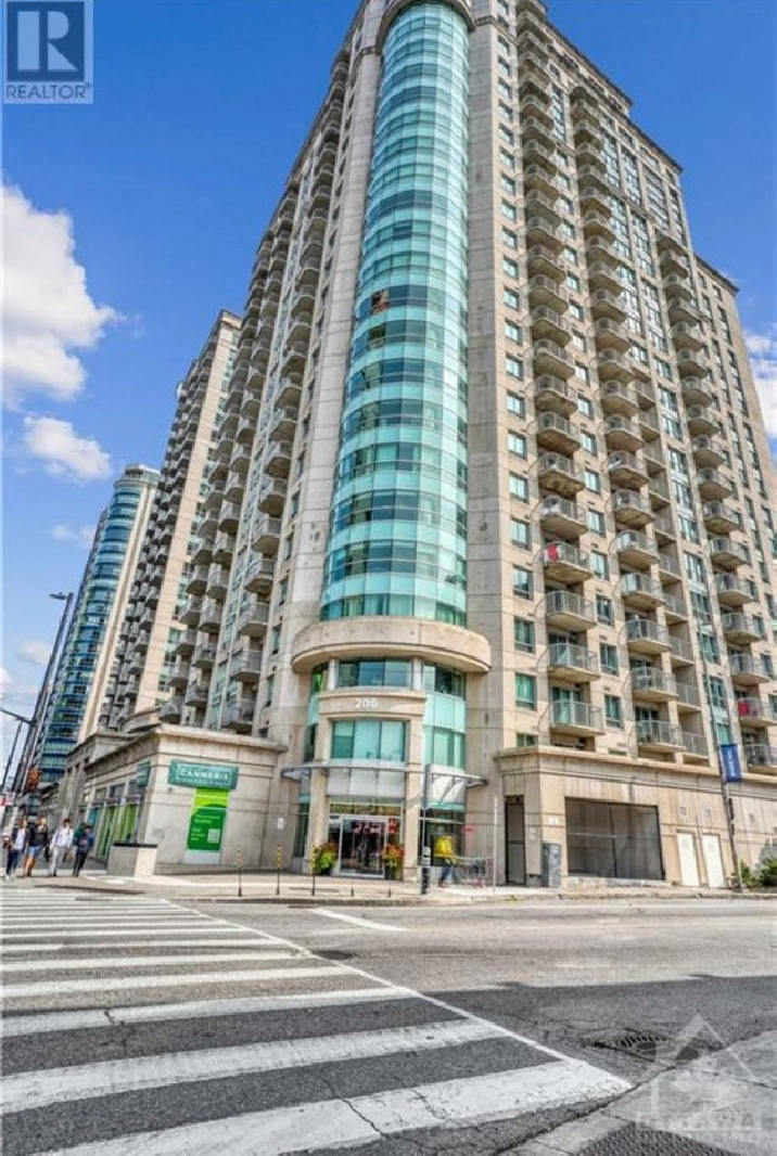 2bed 2bath den parking downtown Ottawa condo in Ottawa,ON - Apartments & Condos for Rent