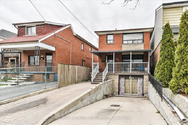 5 BR 2 WR- Investment Opportunity In Toronto in City of Toronto,ON - Houses for Sale