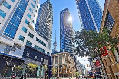 1 Bed   Den for Rent - Downtown Toronto 125 Blue Jays Way Image# 1