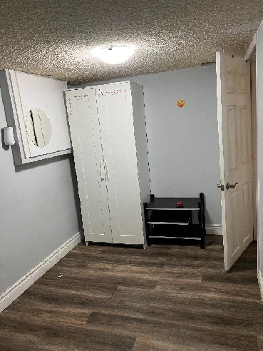 2 bedroom basement for rent included utilities available may 1st Image# 1