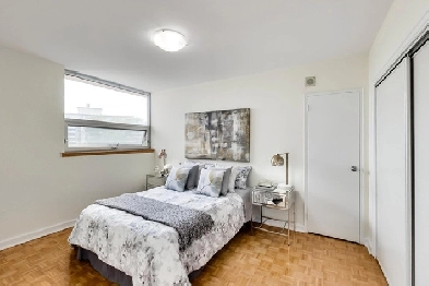 2 bedroom apartment rental at 625 Roselawn Avenue Toronto Image# 1