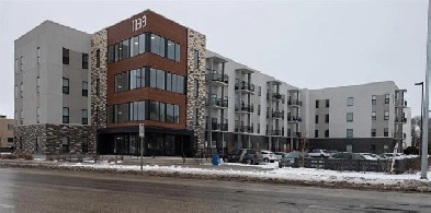 Exquisite Portage Ave Condo Located in the Heart of Winnipeg! Image# 1