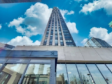 for sale by owner - PARKLAWN & LAKESHORE CONDO FOR SALE Image# 8