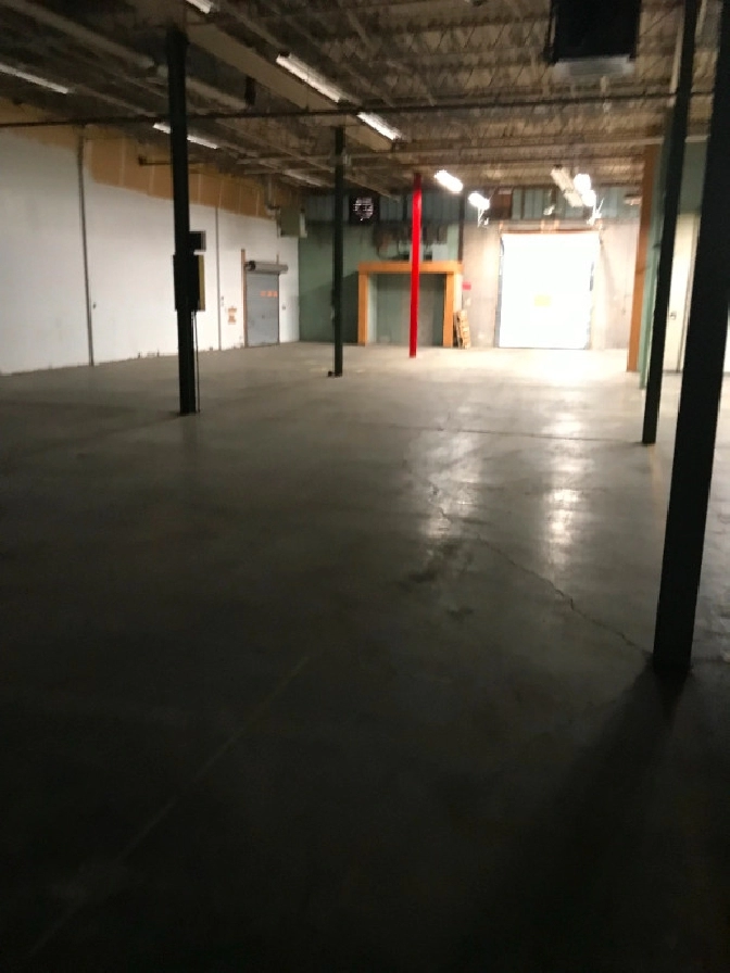warehouse , industrial, storage space for lease in Niagara fall in St