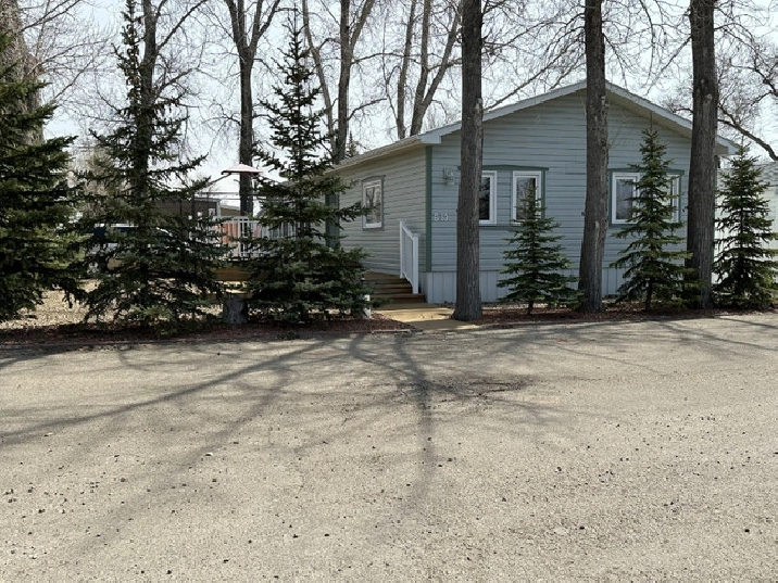 B13 1455 9th Ave. N.E., Moose Jaw in Moose Jaw,SK Houses for Sale