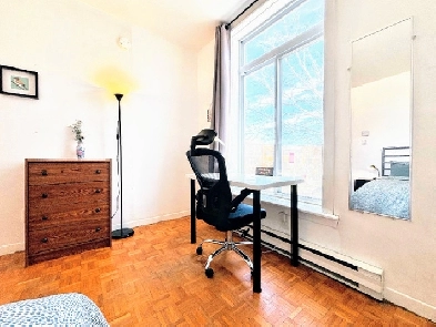 Move-in Ready. CLEAN, SAFE. FURNISHED, ALL-INCLUDED. Great Area. Image# 6