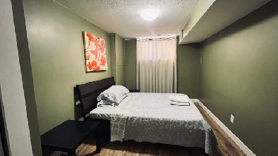 Room for Rent Close to NAIT/Kingsway Mall Image# 1