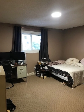 A large bright furnished bedroom for rent （NW） Image# 1