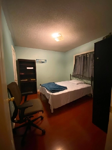 Room rent for Female tenant in Scarborough Image# 1