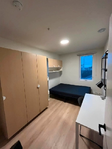 1 bedroom sublet May 1st to Aug 31 Image# 4