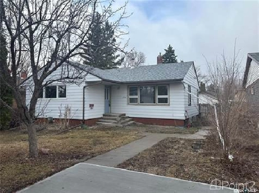 2704 24th AVENUE in Regina,SK - Houses for Sale