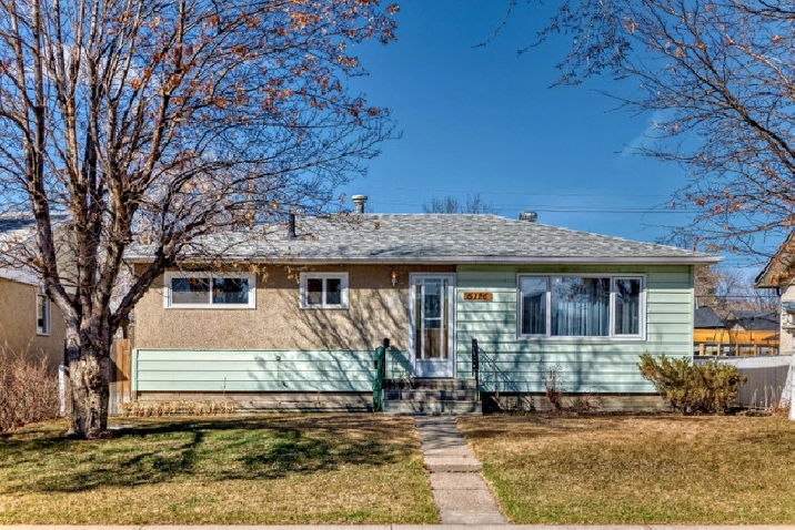 4 Bed 2 Bath Bungalow in Edmonton,AB - Houses for Sale