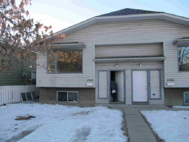 PET FRIENDLY-3BDRM FOR RENT in Calgary,AB - Apartments & Condos for Rent
