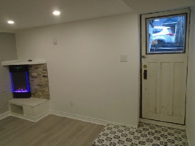 Spacious and Bright 1 Bedroom Basement Apt. Image# 1