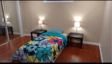 ROOM FOR RENT, SHORT TERM RENTAL, NAIT AREA, DOWNTOWN AREA Image# 3