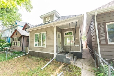 Extensively Renovated 2bdr Bungalow w/ Oversized Garage! Image# 1