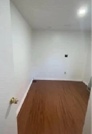One private room in 3 bedroom basement Image# 1