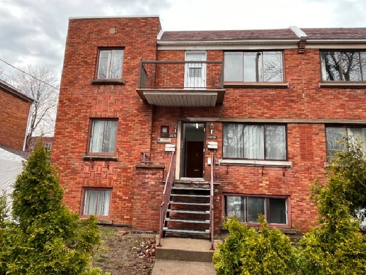 Beautiful 5 1/2 cote des neiges apartment in City of Montréal,QC