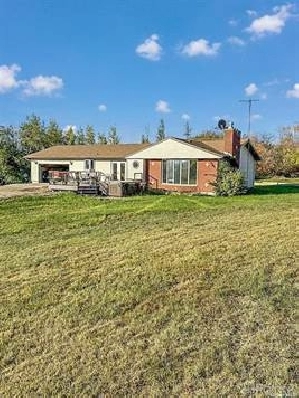 Qu'Appelle River Fairy Hill Acreage in Regina,SK - Houses for Sale