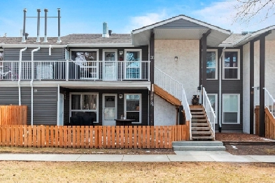 JUST LISTED 35, 3111 142 Ave Top Floor Carriage Home in Edmonton Image# 1