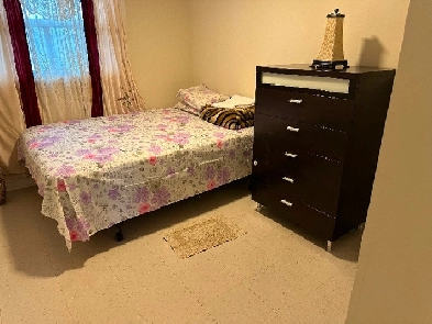 Fully furnished room available for rent only for female Image# 1