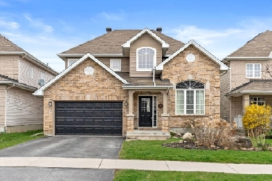 Immaculate 5 Bed 4 Bath Home with Many Updates in Bridlewood Image# 1