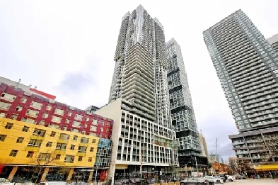 For Lease:  Studio Condo in the heart of Downtown Toronto Image# 1