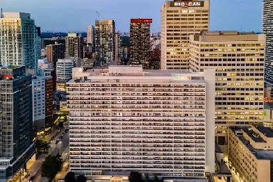 Yonge Eglinton Apartments – Duplex - 2 Bdrm available at 411 Dup Image# 1