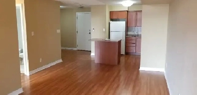 Square One Condo for Rent Image# 3