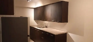 Beautiful One Bedroom Apartment for Rent, Great Location! Image# 7
