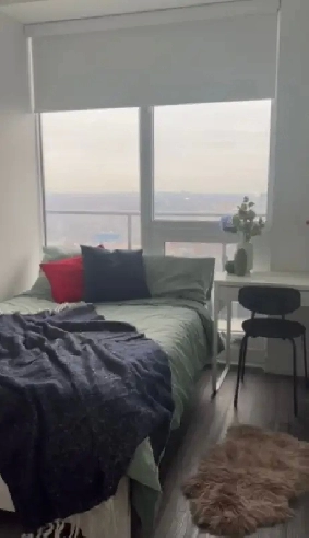 Affordable Cozy Room in Downtown w/Amenities (Toronto) Image# 1