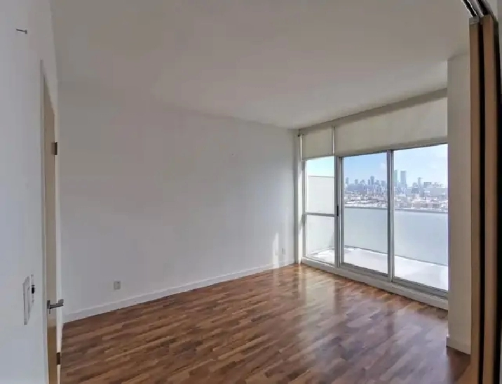 Large 1 Bedroom Condo Penthouse For Rent Downtown Toronto DNA in City