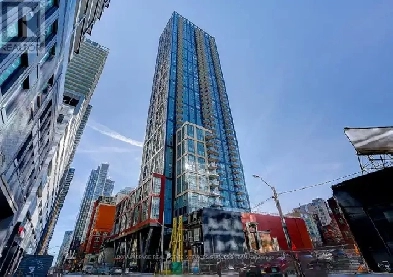 Fantastic Downtown Brand New Condo for only $2825 per month Image# 1