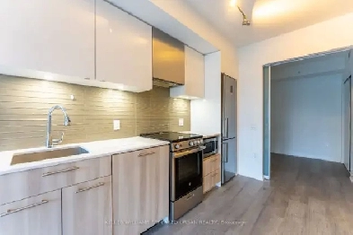 Most Luxurious One Bedroom Condo's for Lease in Downtown Toronto Image# 2