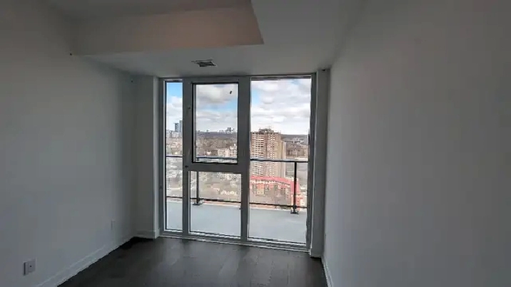 Brand new one bedroom Condo for rent in City of Toronto,ON - Apartments & Condos for Rent
