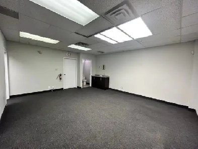 Upstairs Office Space for Lease in Mississauga Ontario Image# 1