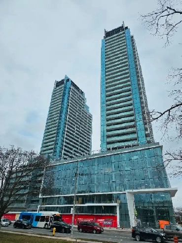 Distress Sale - M2M Condos - $250K Below OPP - Co-op Available Image# 1
