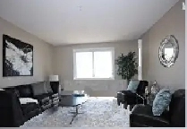 NEWLY RENOVATED Contemporary SW Suite - 2 Bedrooms, 2 FULL Baths Image# 8