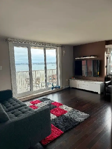 3 Bed Apartment for Rent - June 15 Image# 1