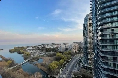 Beautiful Condo for Rent Near Downtown Toronto /  May 15th Image# 2