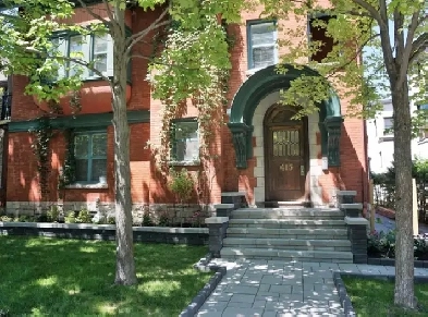 Seeking Female Subletter for Charming Apartment in Ottawa! Image# 8