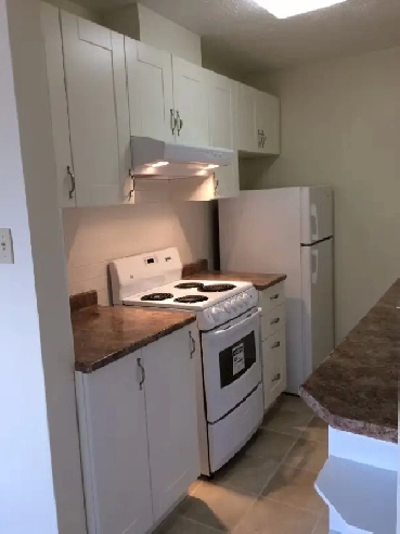 RENOVATED 2 BEDROOM TOWNHOUSE AVAIL May 15th Image# 8