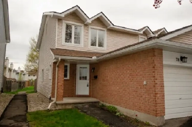 3 bedroom townhouse - Orleans Image# 1