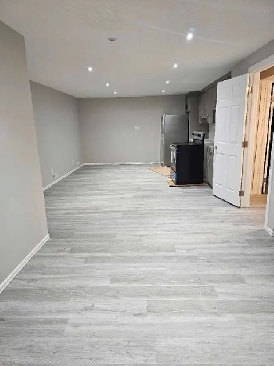 Basement for rent Collingwood NW - Renovated, close to UofC & DT Image# 2