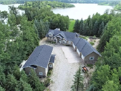 LAKEFRONT #19 Two Island Point (2414 TWP RD 522) Parkland County Image# 1