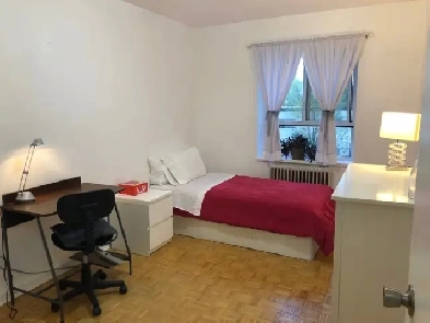 Immediate Room for Rent Image# 3