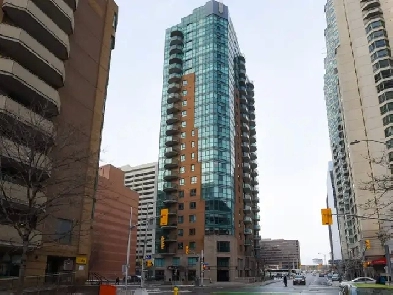 2 bedroom, 2 bath in the heart of downtown Image# 9
