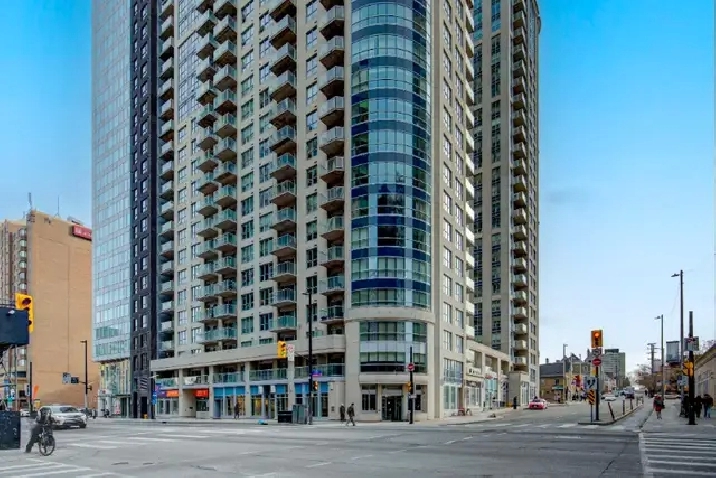 1 Bedroom with Den condo in downtown Ottawa for sale in Ottawa,ON - Condos for Sale
