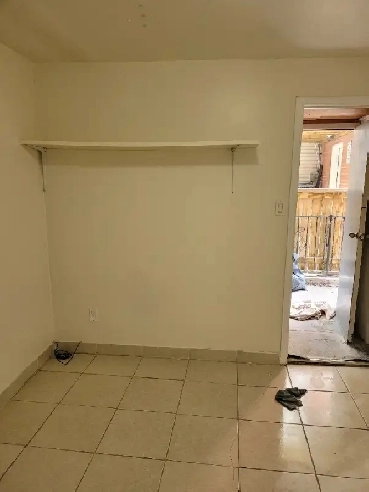 Downtown Toronto A STUDIO for rent available July 1th Image# 4